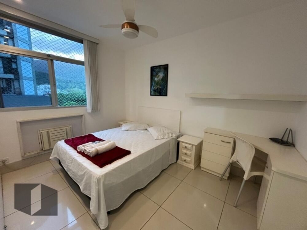 Apartamento à venda com 2 quartos, 70m² - Foto 5