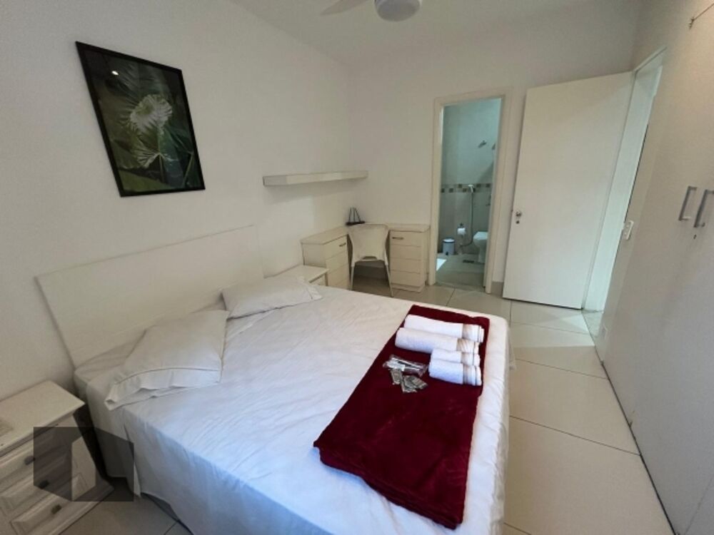 Apartamento à venda com 2 quartos, 70m² - Foto 7