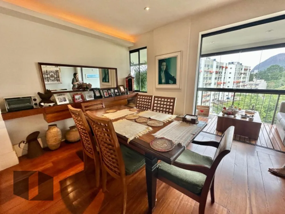 Cobertura, 3 quartos, 238 m² - Foto 4