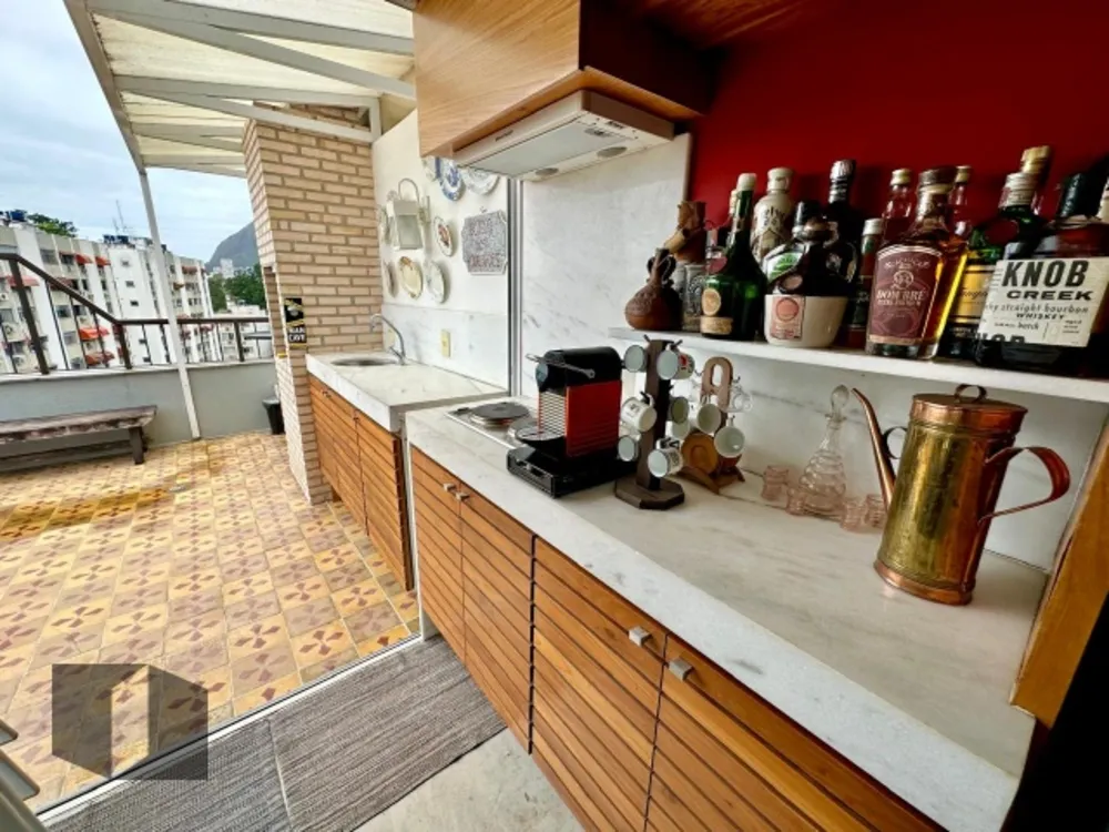 Cobertura, 3 quartos, 238 m² - Foto 13