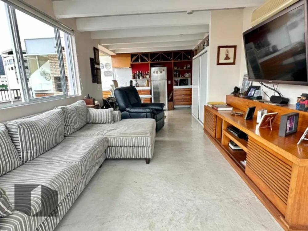Cobertura, 3 quartos, 238 m² - Foto 11