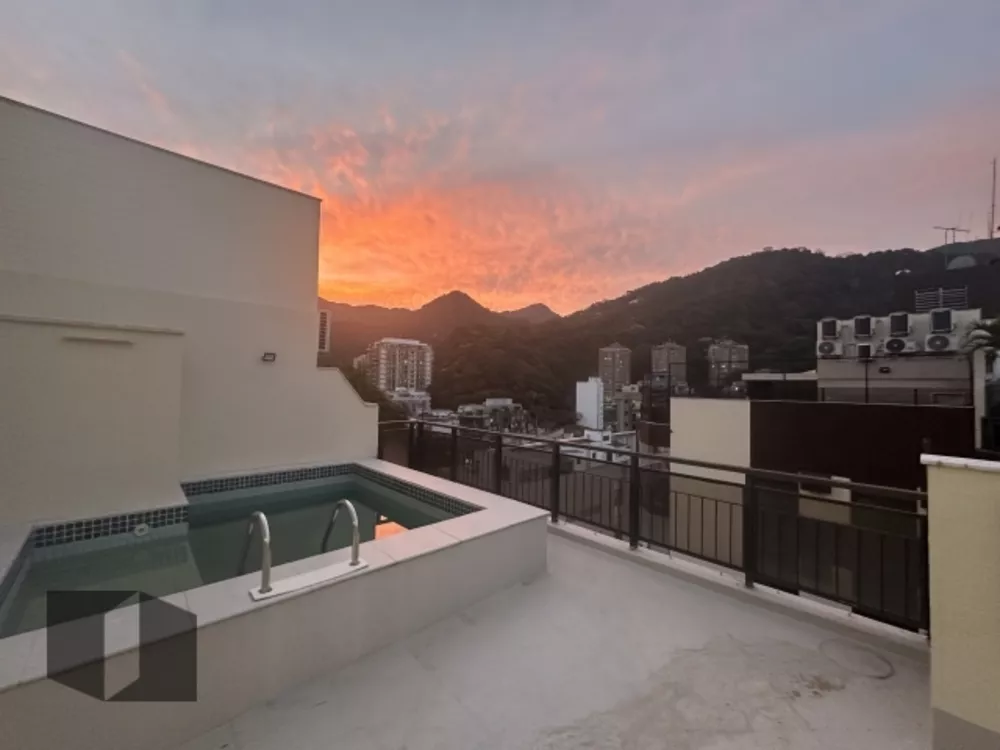 Cobertura, 4 quartos, 222 m² - Foto 2