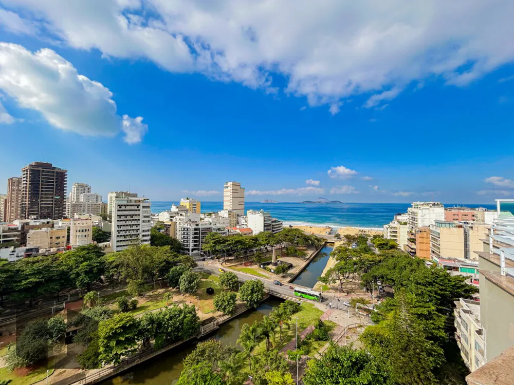Cobertura, 3 quartos, 219 m² - Foto 1