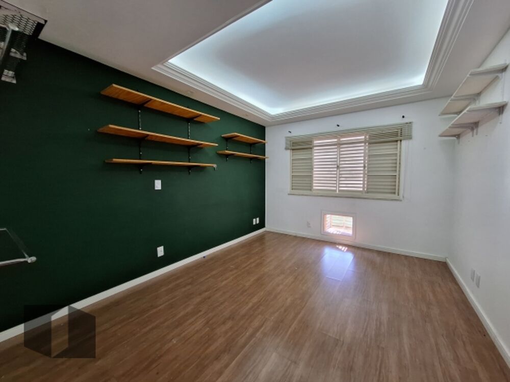 Casa, 4 quartos, 245 m² - Foto 3