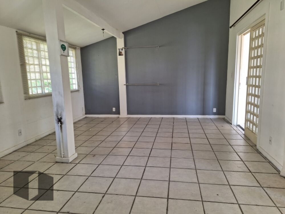 Casa, 4 quartos, 245 m² - Foto 2