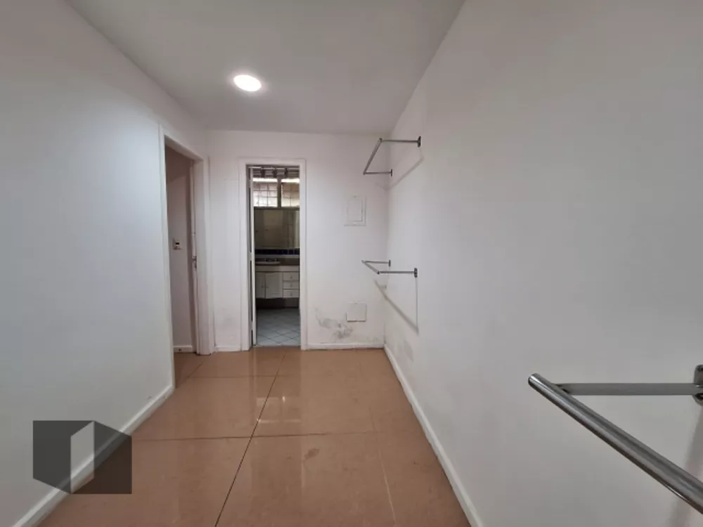 Casa, 4 quartos, 245 m² - Foto 30