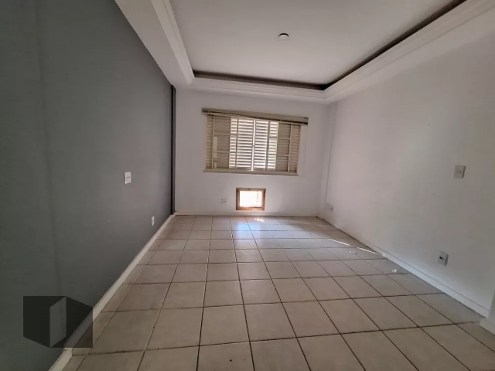 Casa, 4 quartos, 245 m² - Foto 19