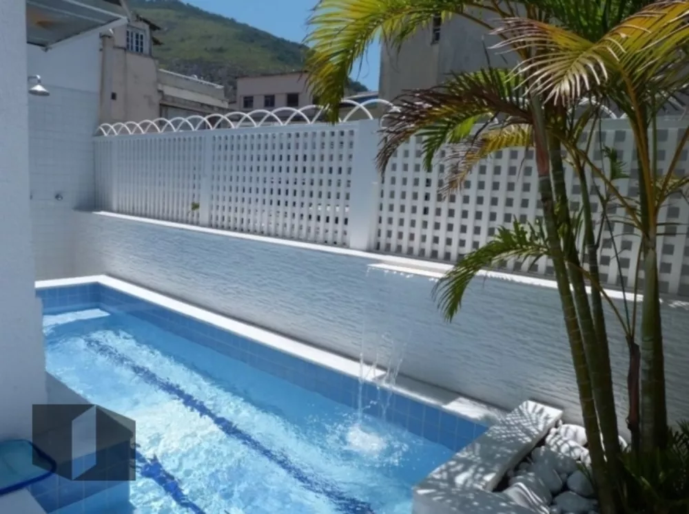 Cobertura, 3 quartos, 204 m² - Foto 1