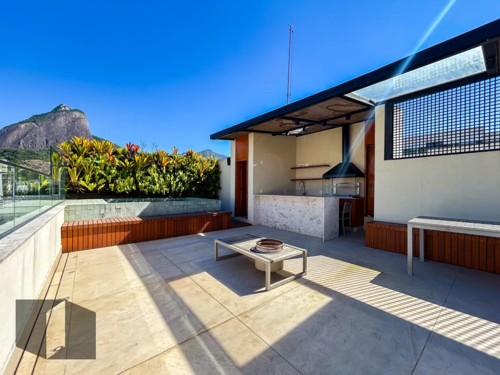 Cobertura, 3 quartos, 264 m² - Foto 4
