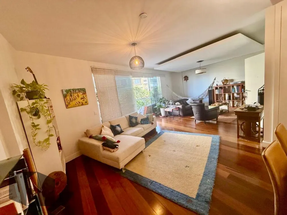 Apartamento, 3 quartos, 188 m² - Foto 2