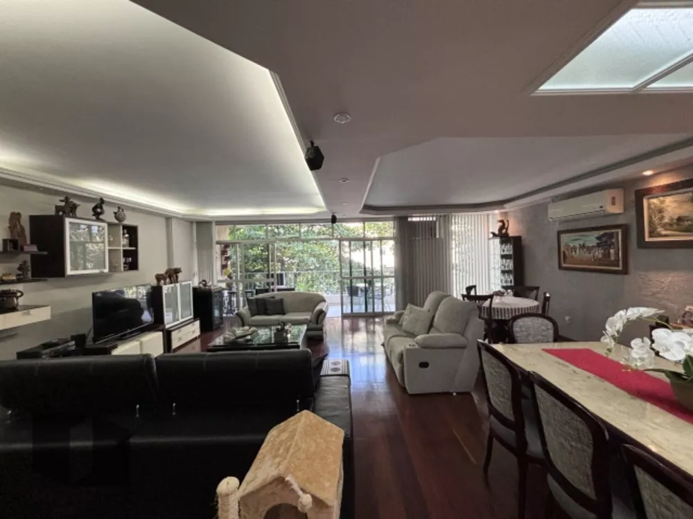 Apartamento, 4 quartos, 214 m² - Foto 1