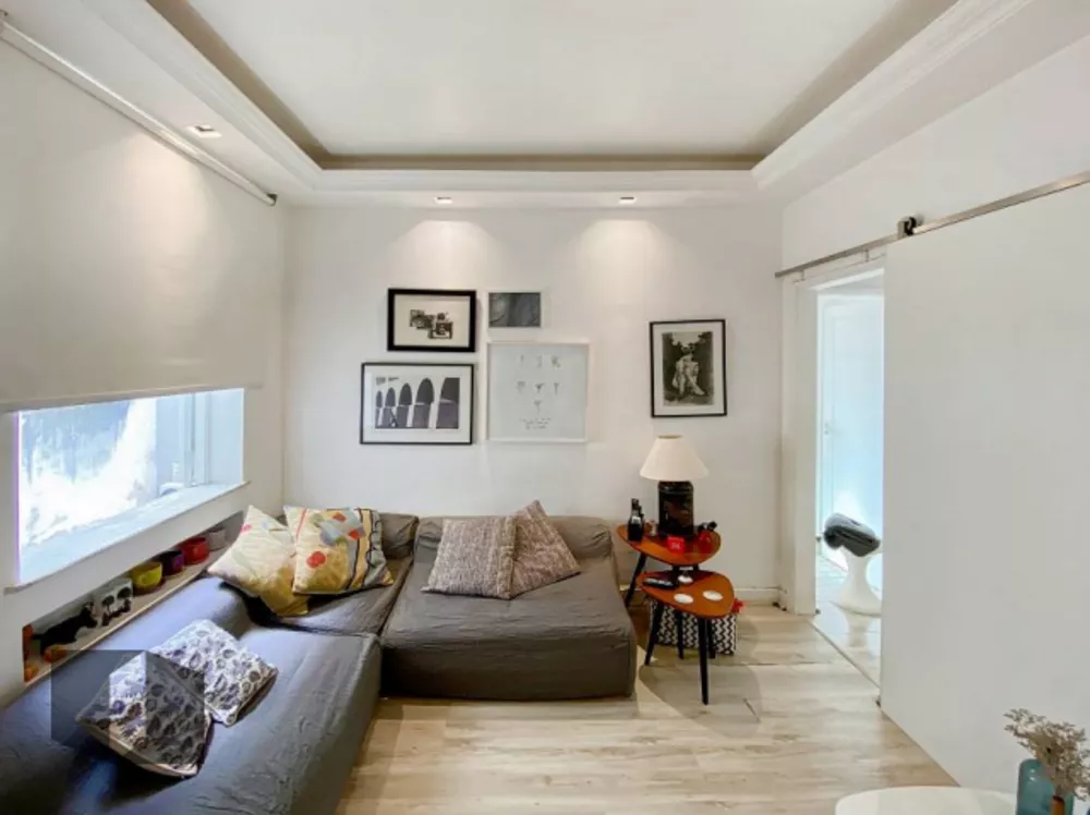 Apartamento à venda com 2 quartos, 67m² - Foto 3