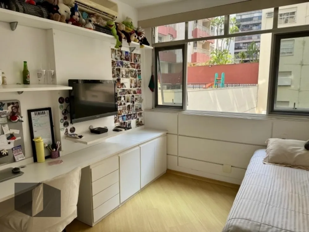 Apartamento, 3 quartos, 234 m² - Foto 2