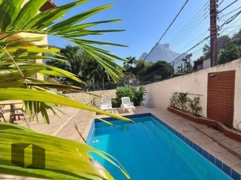 Casa, 3 quartos, 229 m² - Foto 16