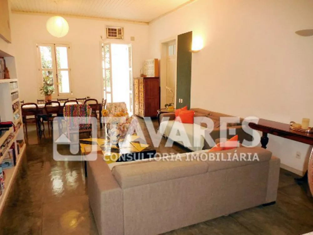 Casa, 5 quartos, 260 m² - Foto 2