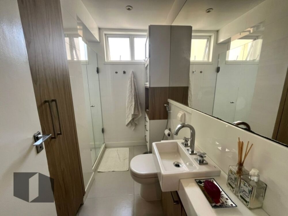 Apartamento à venda com 3 quartos, 108m² - Foto 3