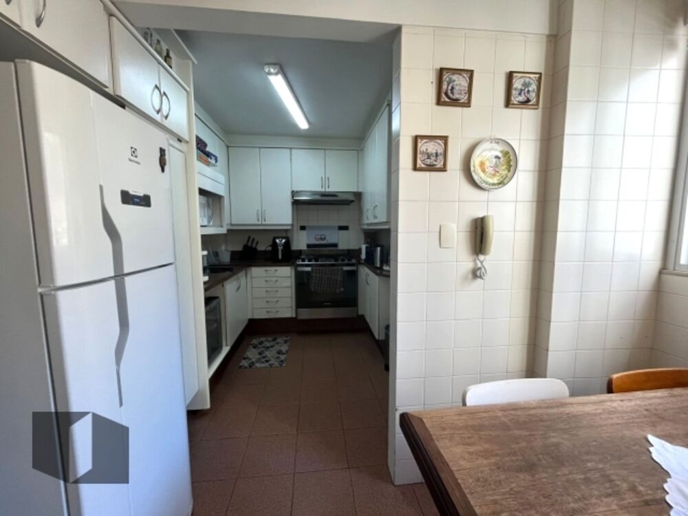 Apartamento à venda com 3 quartos, 108m² - Foto 8