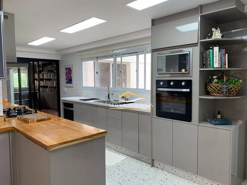 Apartamento, 3 quartos, 233 m² - Foto 1