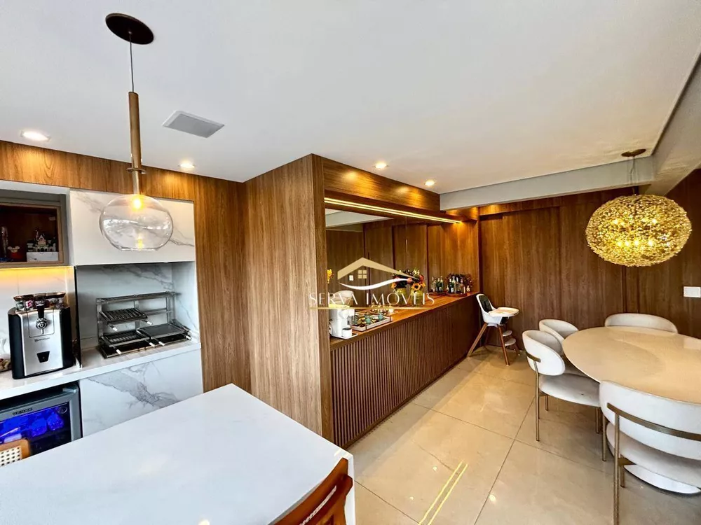 Apartamento, 3 quartos, 181 m² - Foto 1