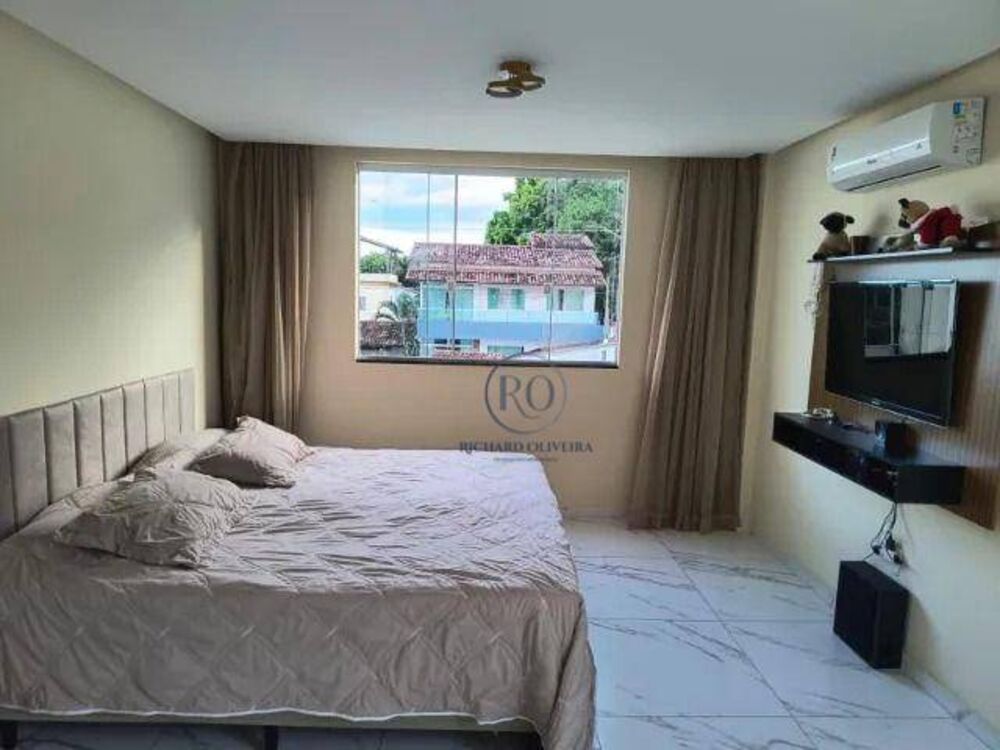Casa à venda com 3 quartos, 193m² - Foto 9