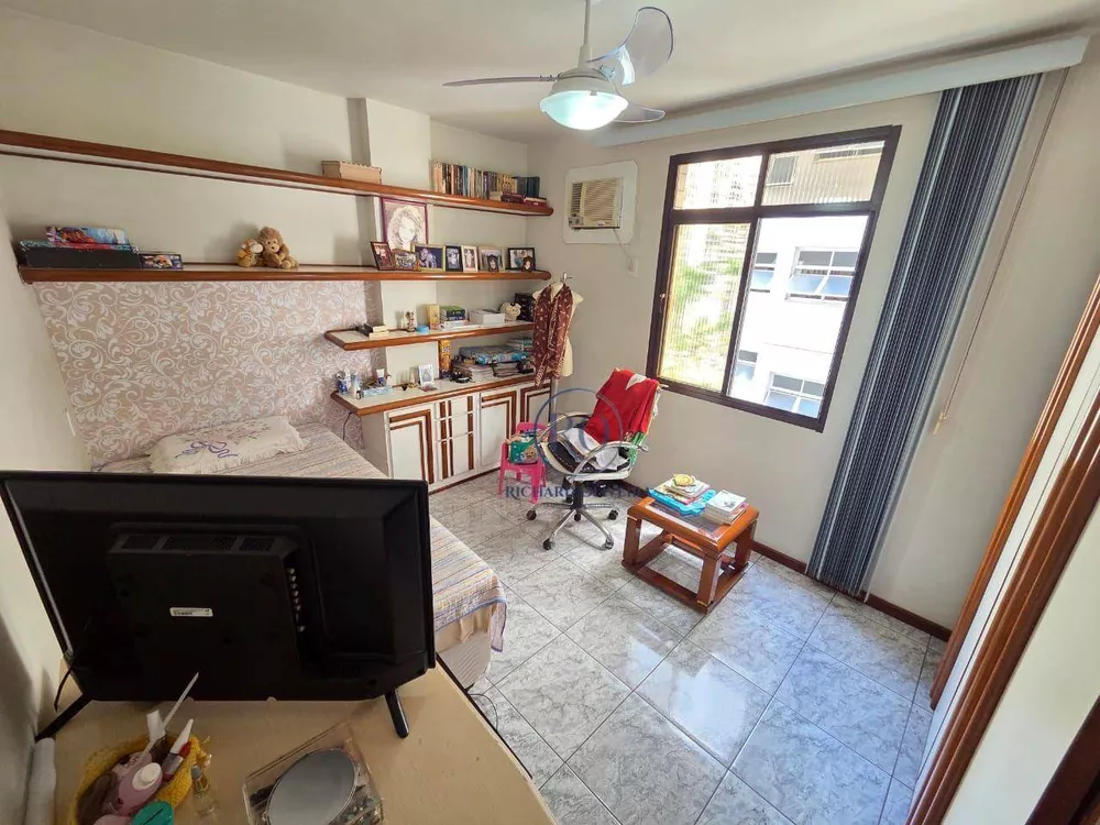 Apartamento, 3 quartos, 140 m² - Foto 1