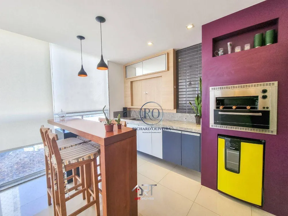 Apartamento, 3 quartos, 130 m² - Foto 1