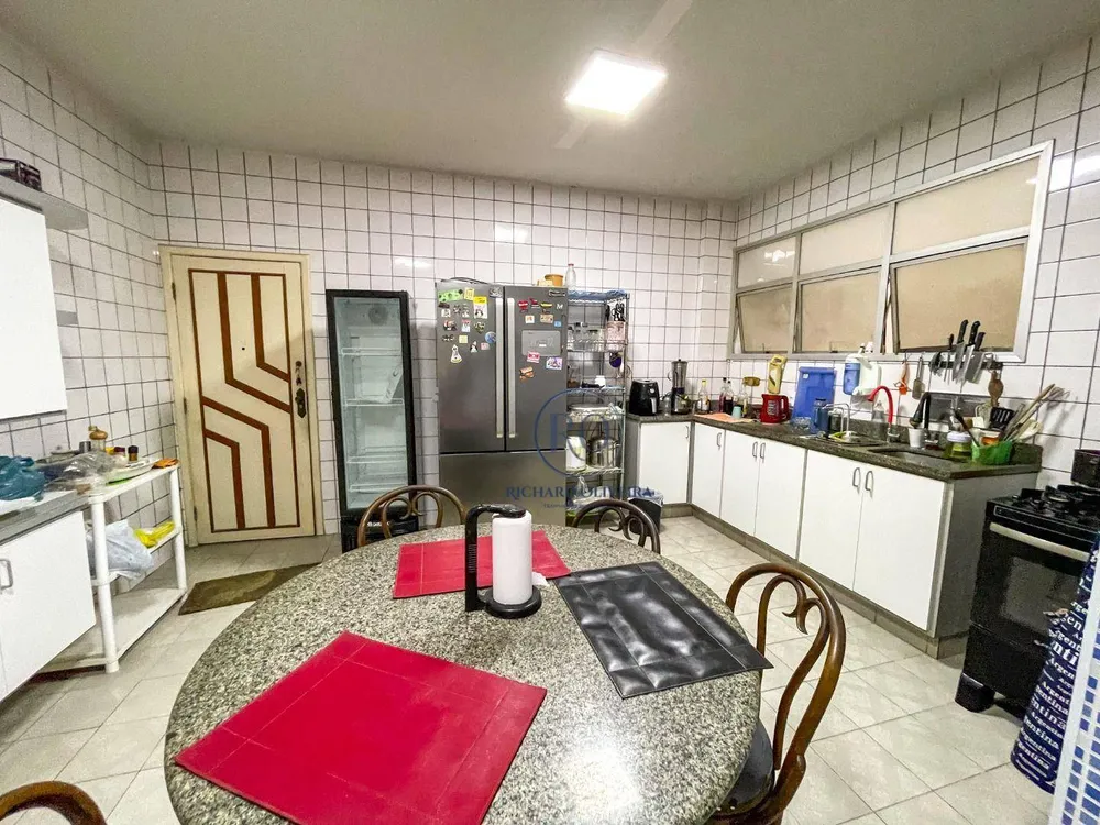 Apartamento, 4 quartos, 255 m² - Foto 17
