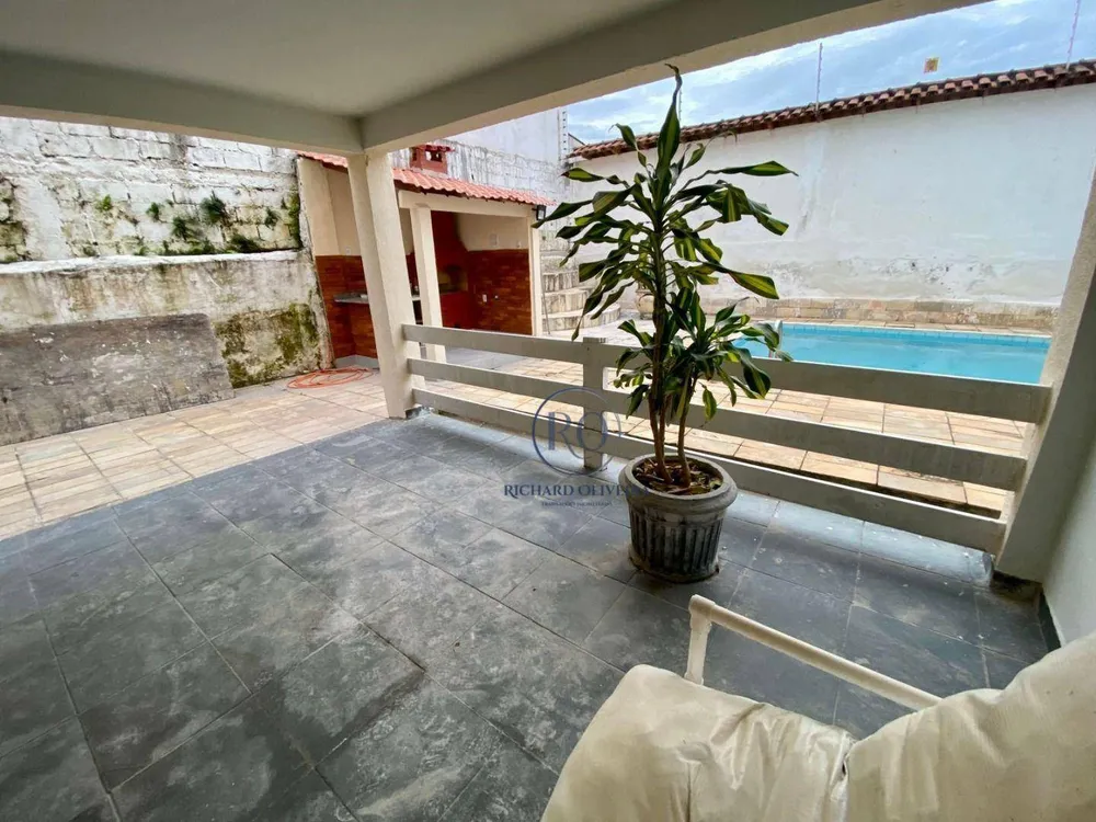 Casa, 5 quartos, 350 m² - Foto 2