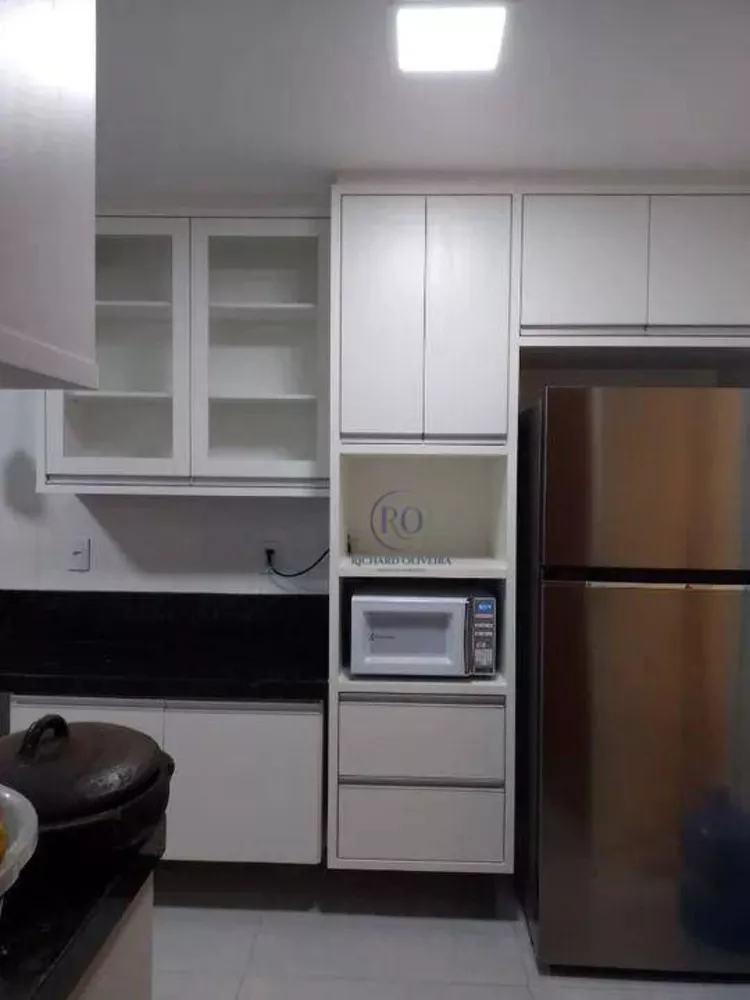 Apartamento, 3 quartos, 140 m² - Foto 2