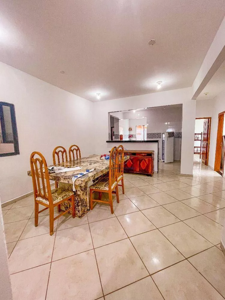 Casa, 6 quartos, 650 m² - Foto 2