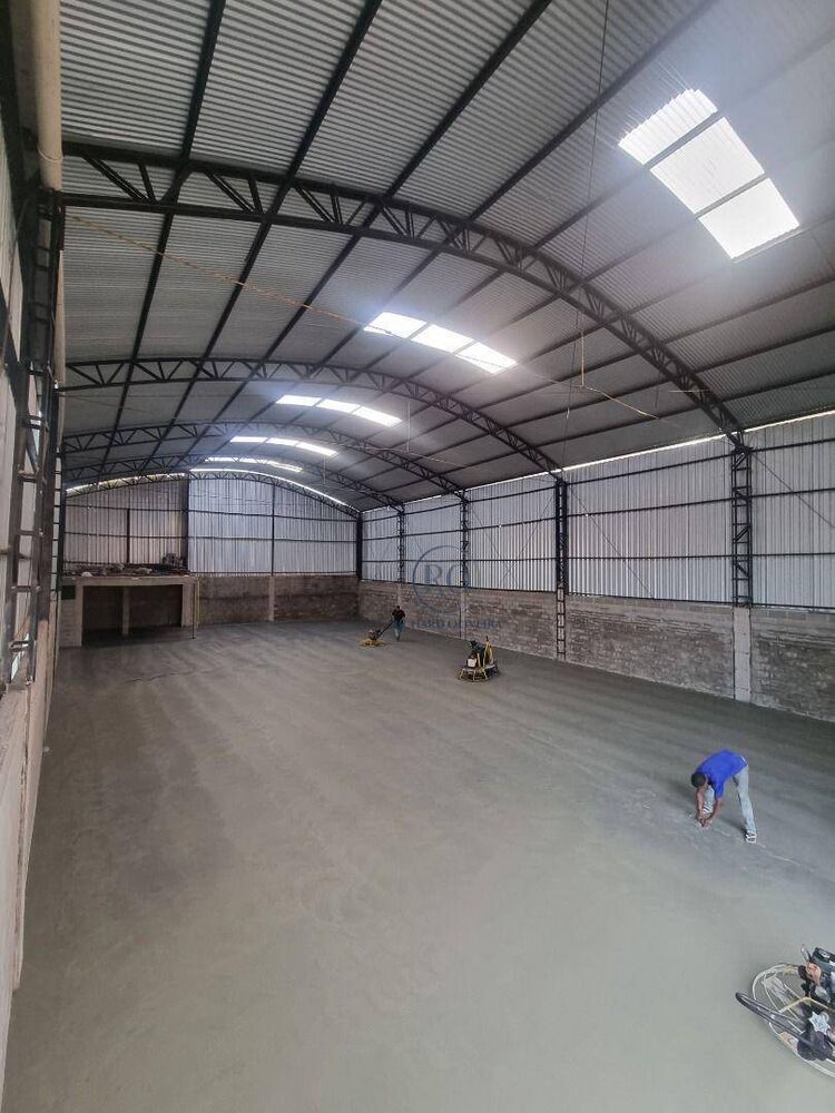 Depósito-Galpão, 550 m² - Foto 1