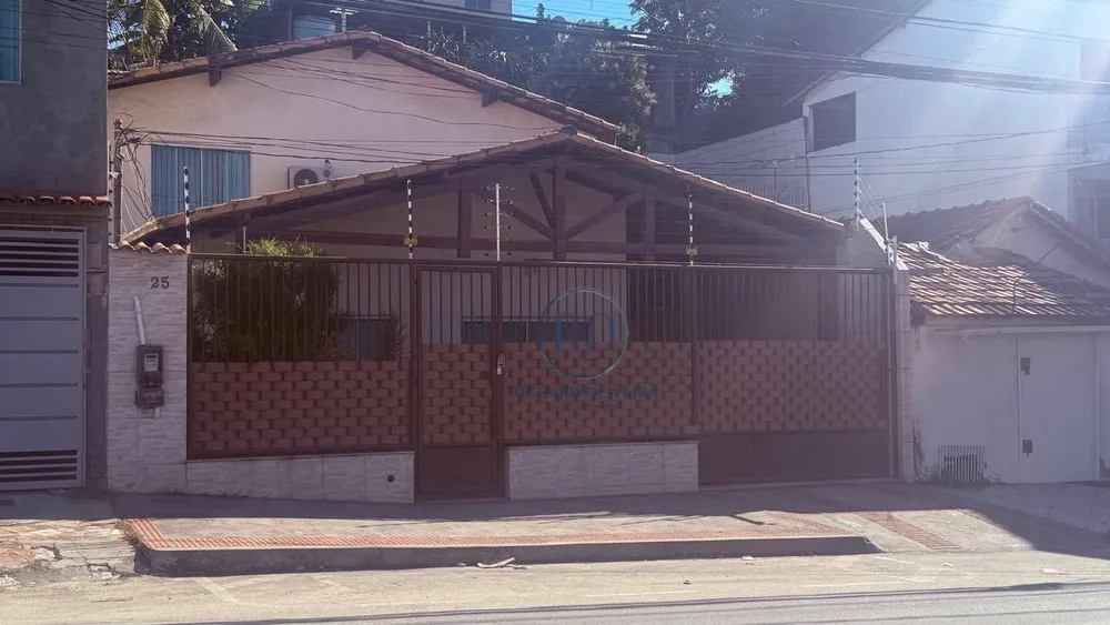 Casa, 3 quartos, 180 m² - Foto 1