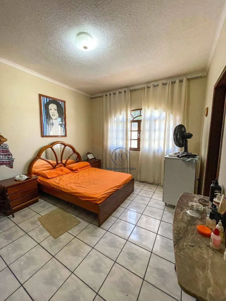 Casa, 4 quartos, 300 m² - Foto 8
