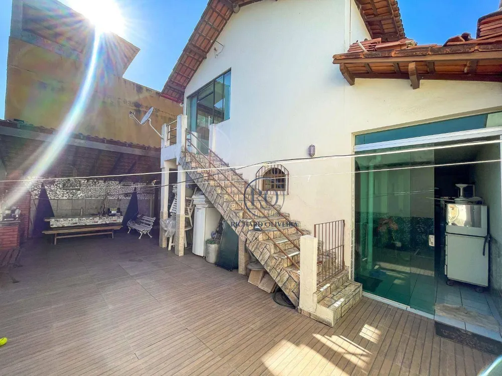Casa, 4 quartos, 300 m² - Foto 12