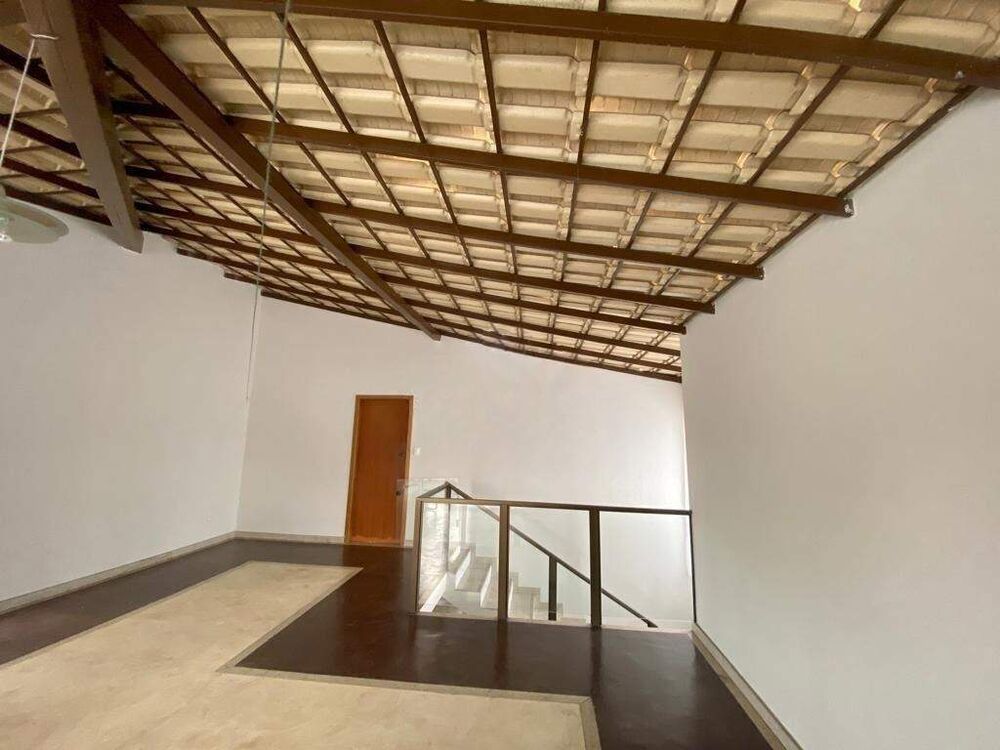 Casa, 4 quartos, 290 m² - Foto 8
