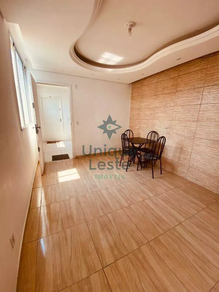 Apartamento à venda com 2 quartos, 47m² - Foto 1