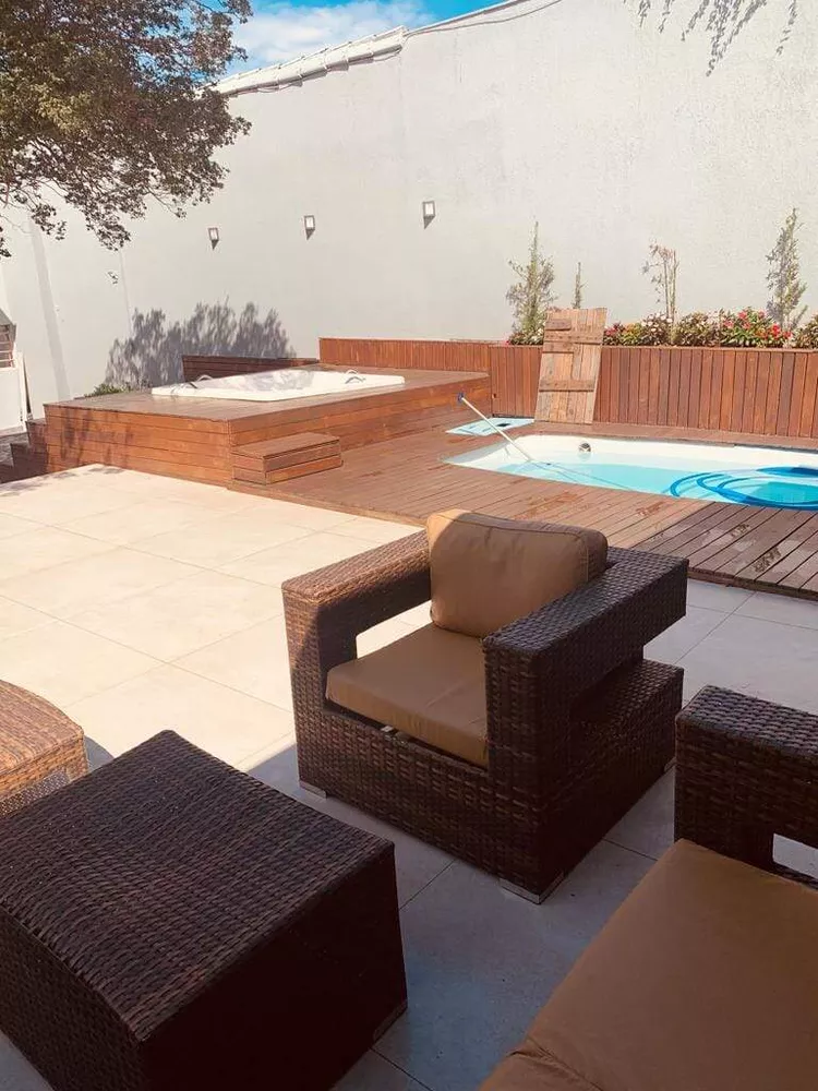 Casa, 3 quartos, 260 m² - Foto 11