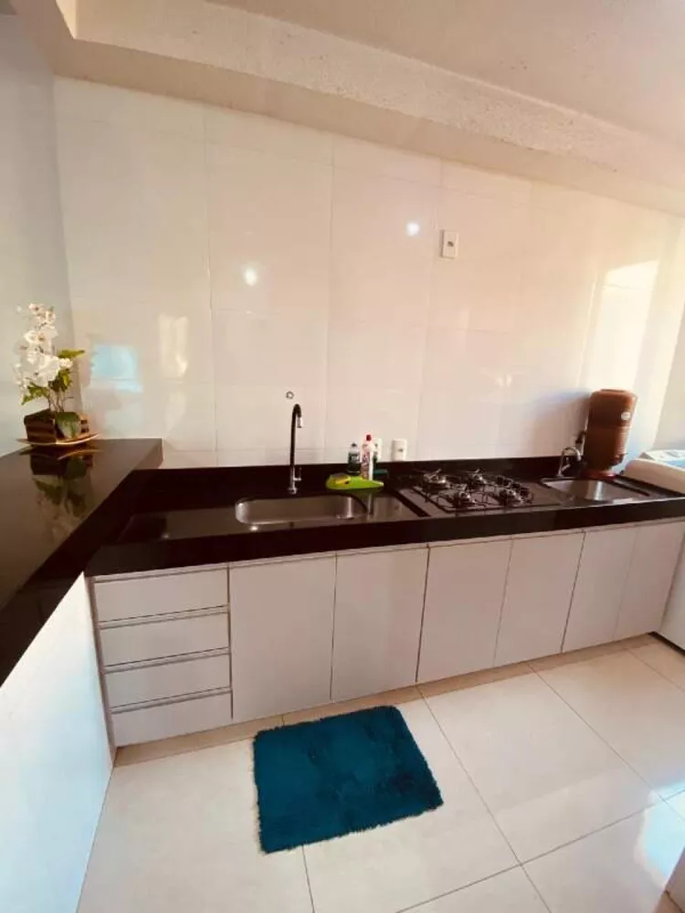 Apartamento à venda com 2 quartos, 47m² - Foto 2