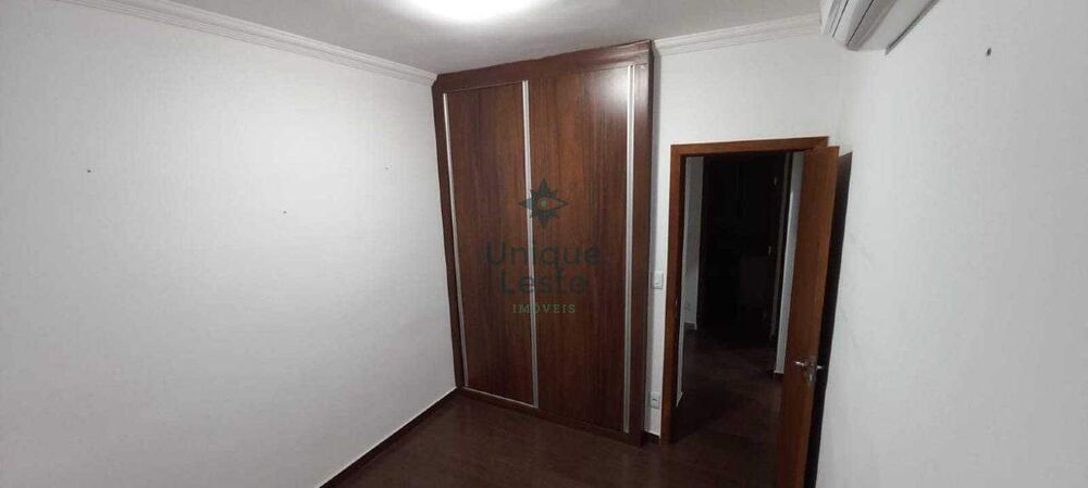 Casa, 3 quartos, 156 m² - Foto 13