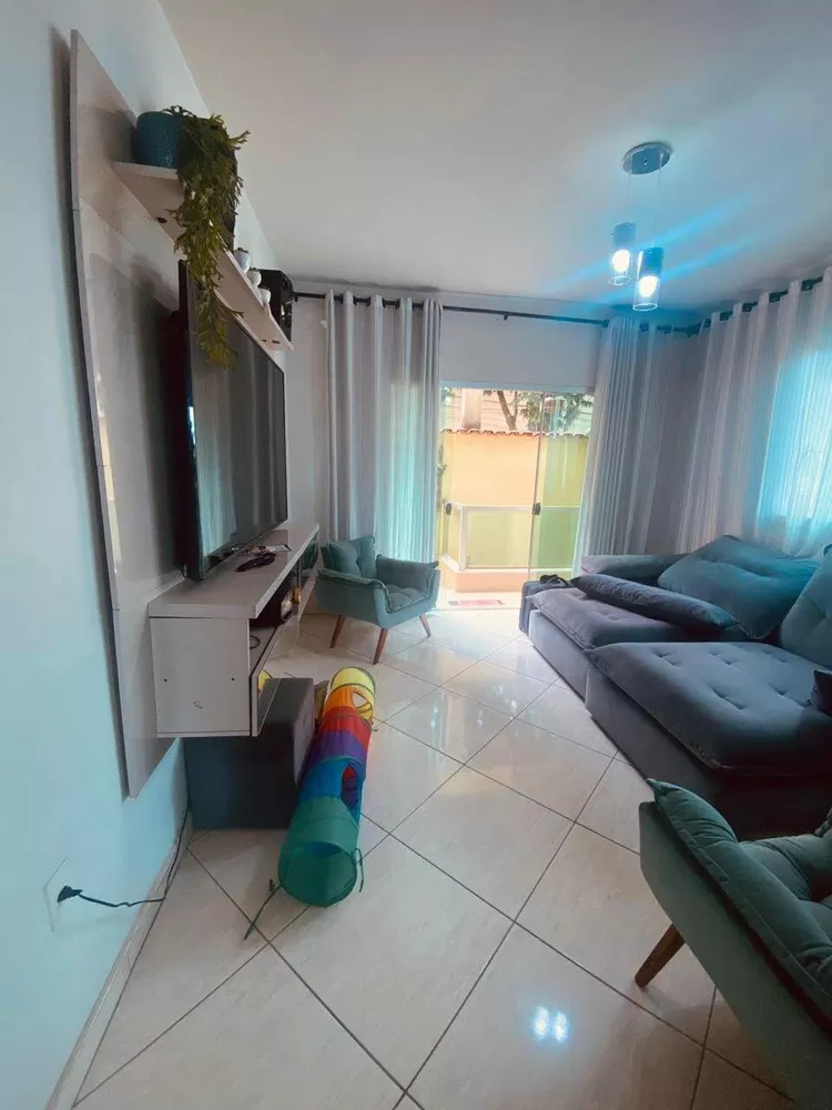 Casa à venda com 6 quartos, 360m² - Foto 3