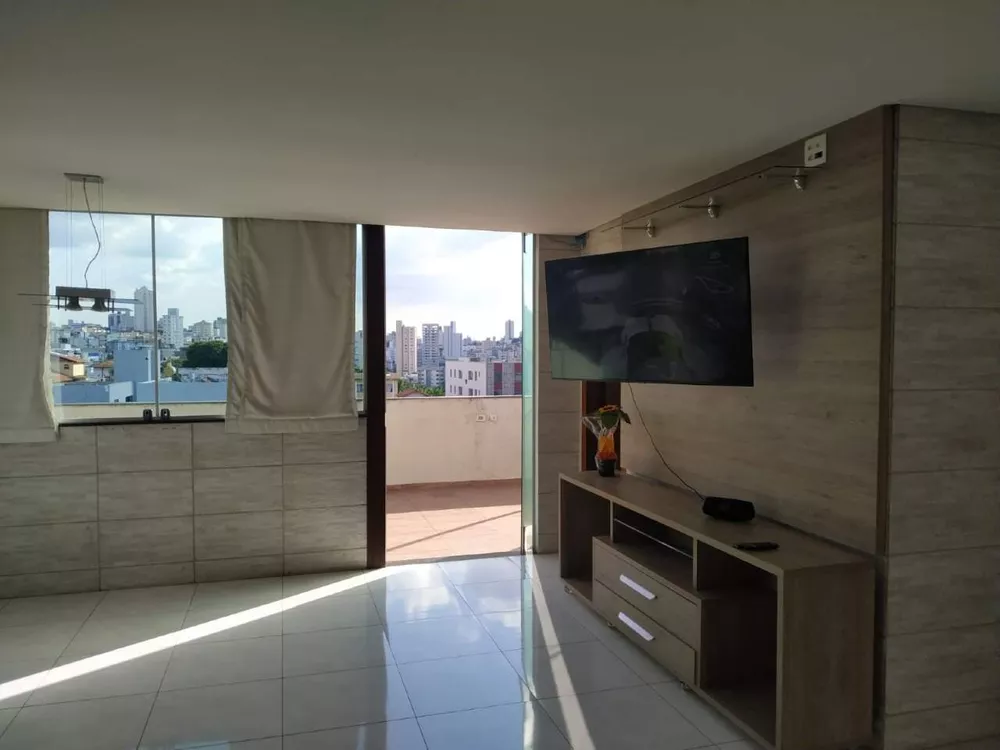 Cobertura à venda com 3 quartos, 180m² - Foto 2