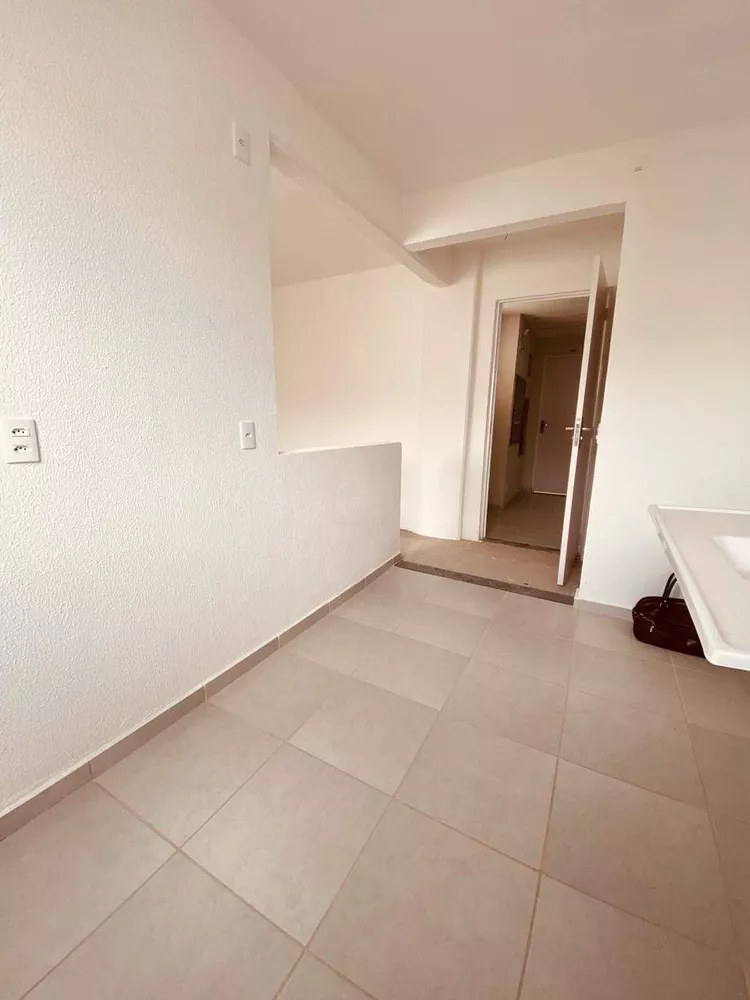 Apartamento à venda com 2 quartos, 47m² - Foto 1