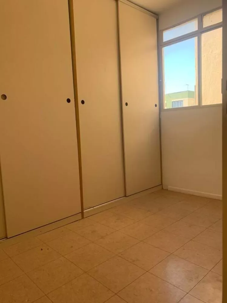 Apartamento à venda com 3 quartos, 68m² - Foto 4