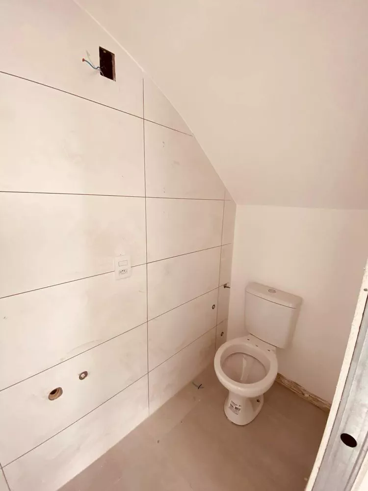 Casa à venda com 3 quartos, 80m² - Foto 8