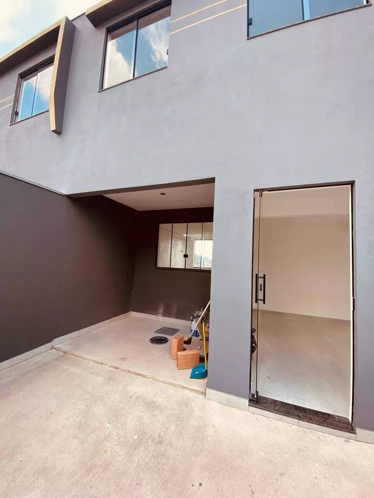 Casa à venda com 3 quartos, 80m² - Foto 21