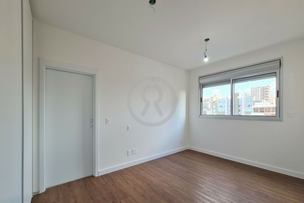 Apartamento, 4 quartos, 197 m² - Foto 1