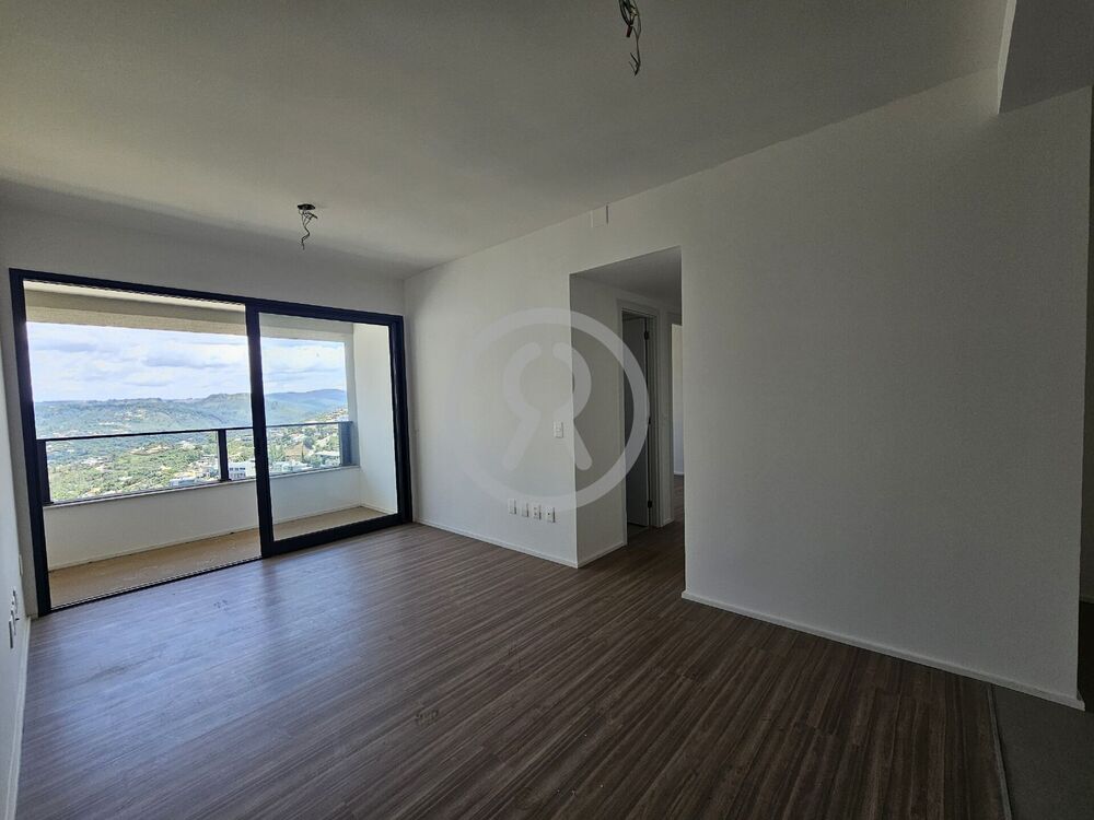 Apartamento à venda com 2 quartos, 76m² - Foto 3