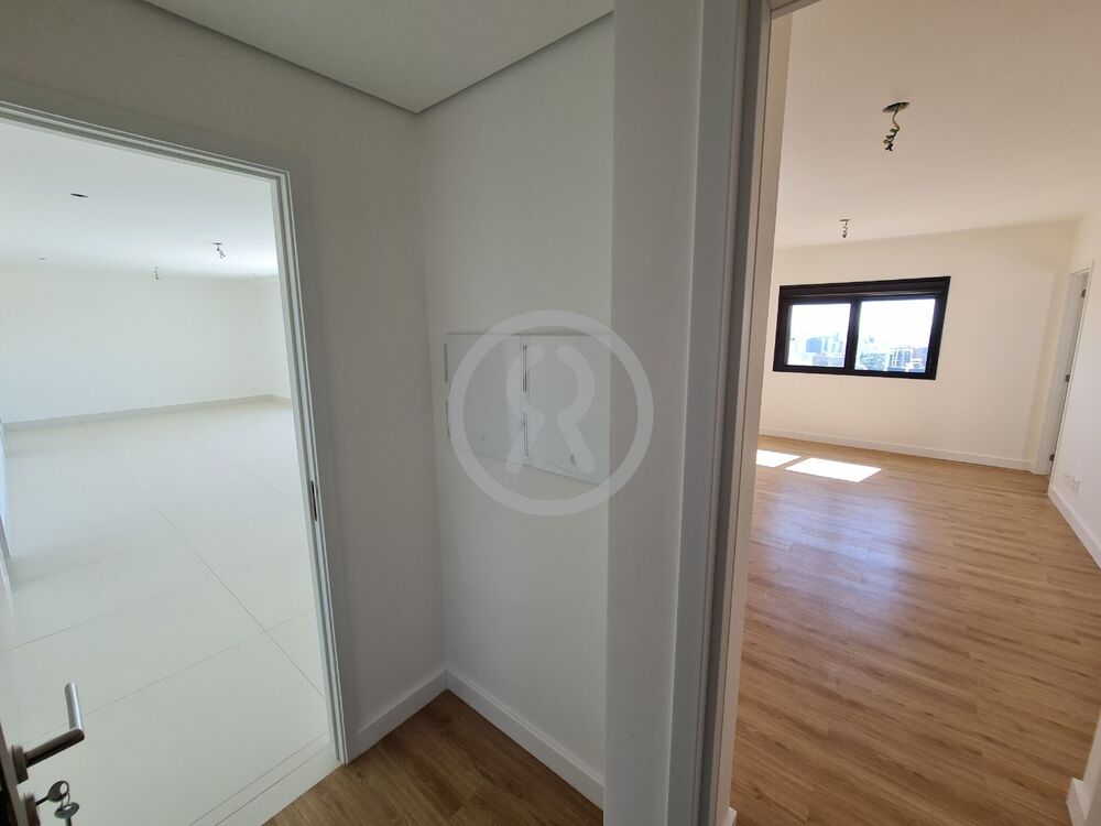 Apartamento, 4 quartos, 143 m² - Foto 1