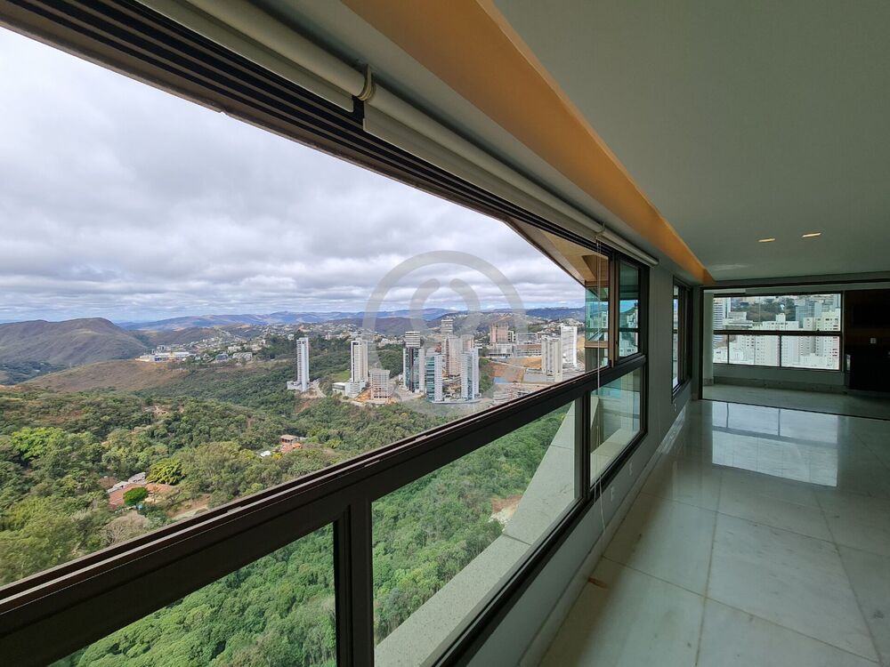Apartamento à venda com 4 quartos, 278m² - Foto 3