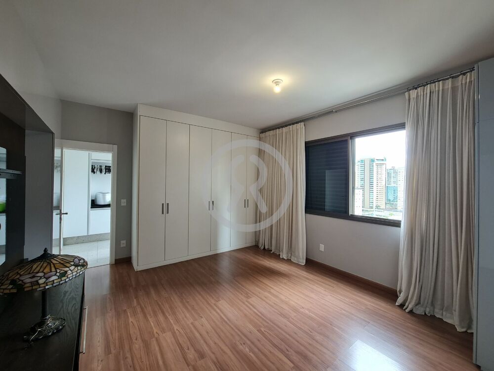 Apartamento à venda com 4 quartos, 278m² - Foto 11